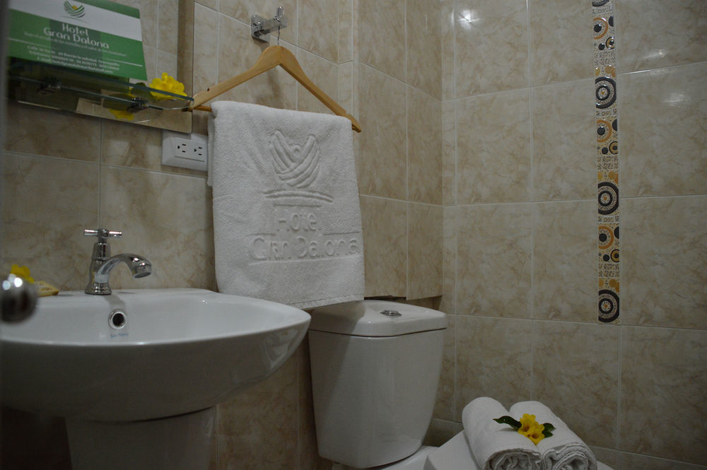 Hotel Eco Boutique Torre II โบโกตา ภายนอก รูปภาพ